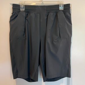 Lululemon Mens License to Train Short (Gray) (size L)